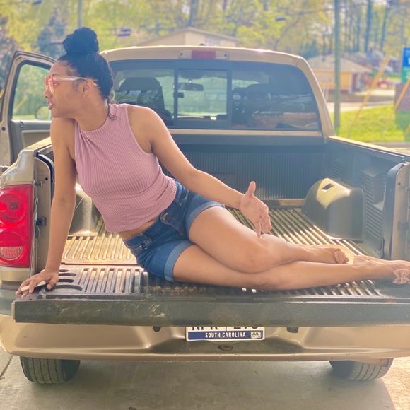 Meet your Posher, Paris - Picture 4 of 8